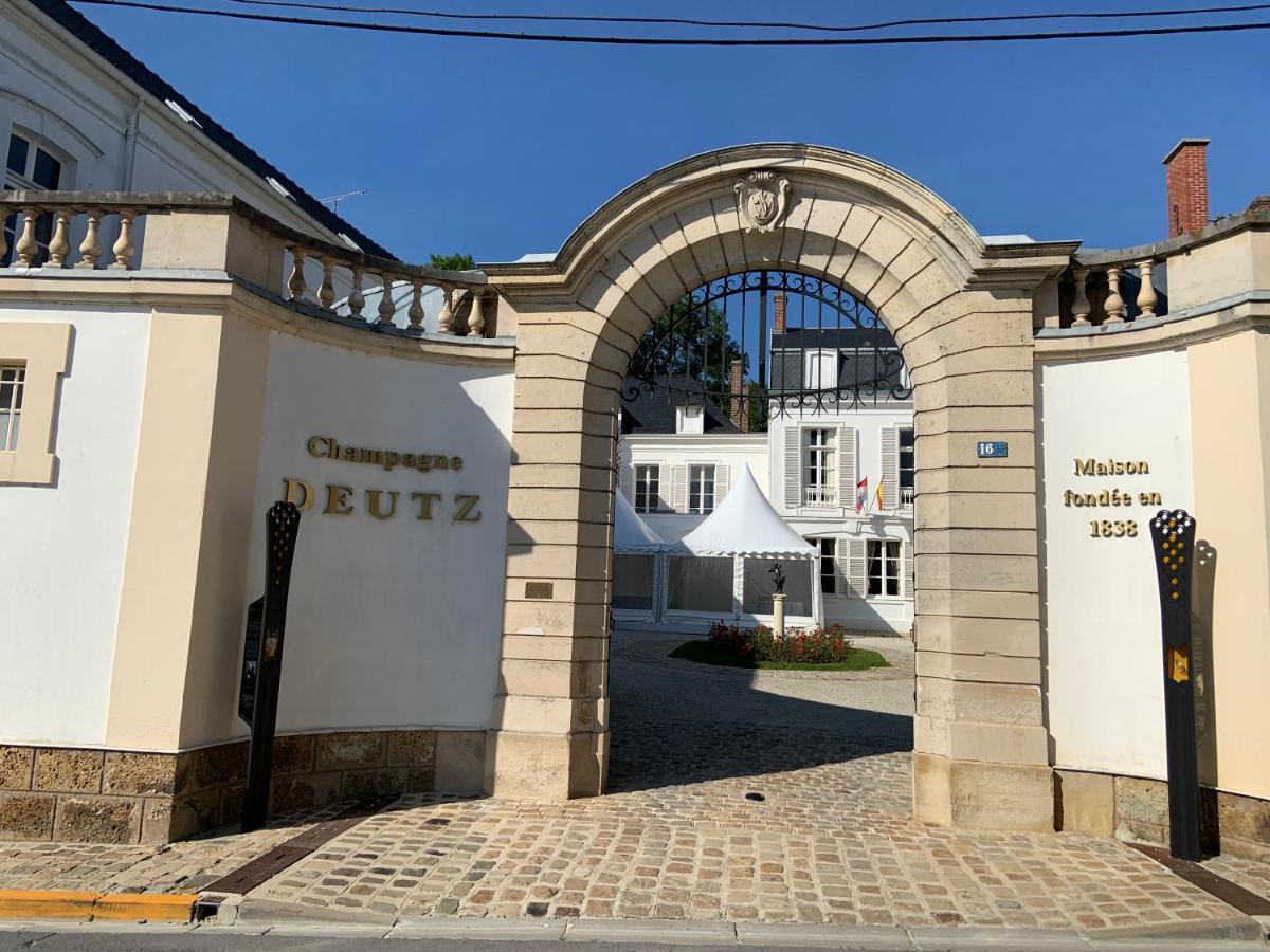 Champagne & Grand Cru Apartment Ay-Champagne Exterior photo